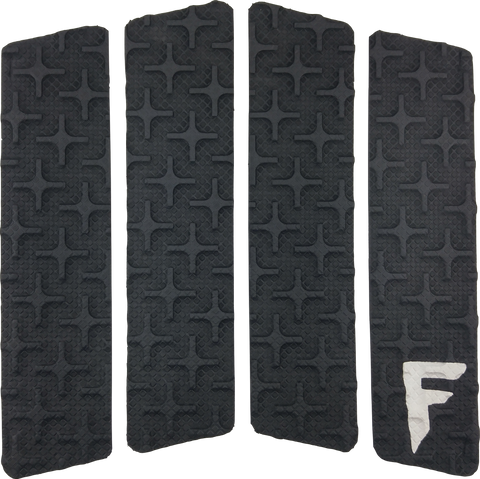 Quatro FF - Black